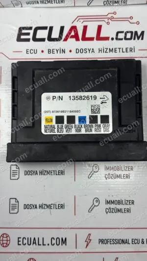 Opel Astra J Gövde Kontrol Beyni (BCM) 13582619